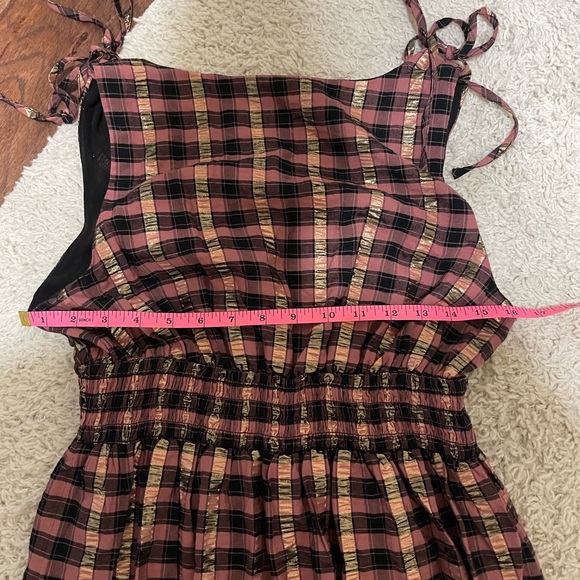 Vince Camuto Pucker Plaid Maxi Dress - Picture 3 of 6